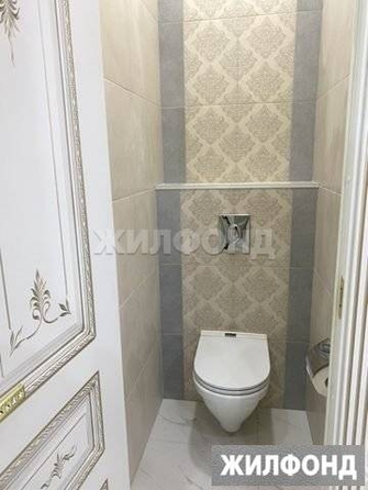 
   Продам 3-комнатную, 56 м², Ульянова ул, 122

. Фото 11.