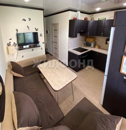 
   Продам 3-комнатную, 45 м², Пархоменко ул, 19А

. Фото 19.