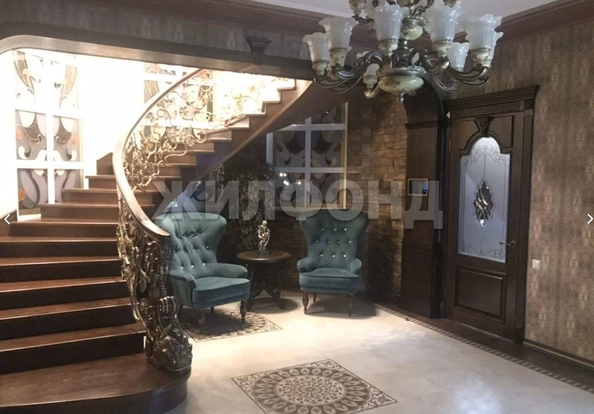 
   Продам дом, 490 м², Сочи

. Фото 2.