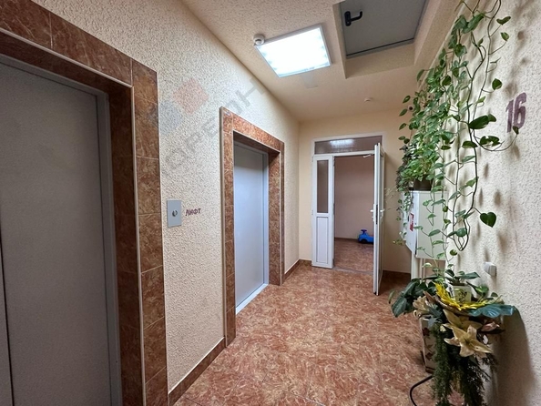 
   Продам 1-комнатную, 48 м², Репина ул, 1/2к1

. Фото 20.