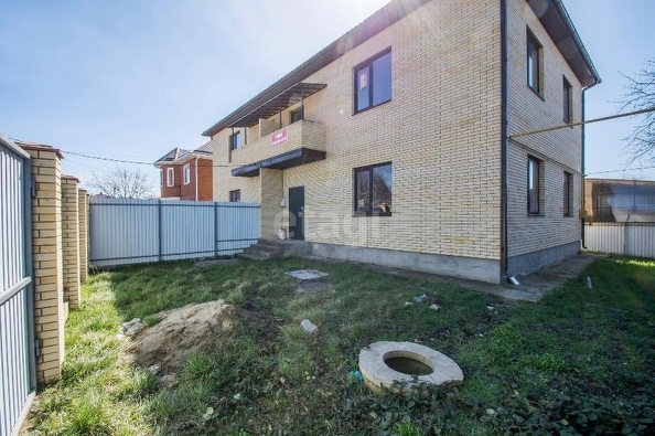 
   Продам дом, 120 м², Краснодар

. Фото 1.