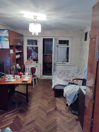 
   Продам 2-комнатную, 44 м², Конституции СССР ул, 10

. Фото 3.