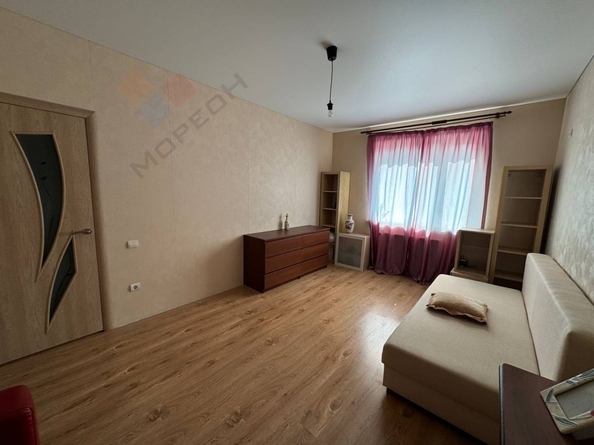 
   Продам 1-комнатную, 38.5 м², Восточно-Кругликовская ул, 22/3

. Фото 9.