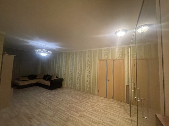 
   Продам 2-комнатную, 78 м², Ленина ул, 183

. Фото 12.