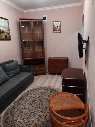 
   Продам 2-комнатную, 30 м², Восточная ул, 8В

. Фото 1.