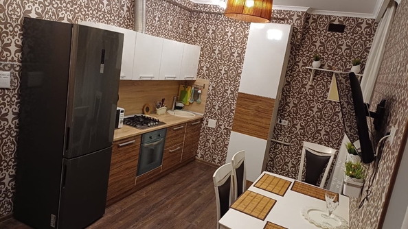 
   Продам 1-комнатную, 42 м², Айвазовского ул, д 49

. Фото 9.