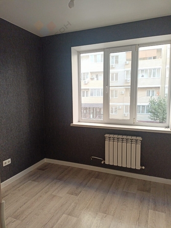 
   Продам 1-комнатную, 39 м², Сергея Есенина ул, 110/1

. Фото 7.