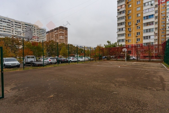 
   Продам 1-комнатную, 37.9 м², Черкасская ул, 60/1

. Фото 15.