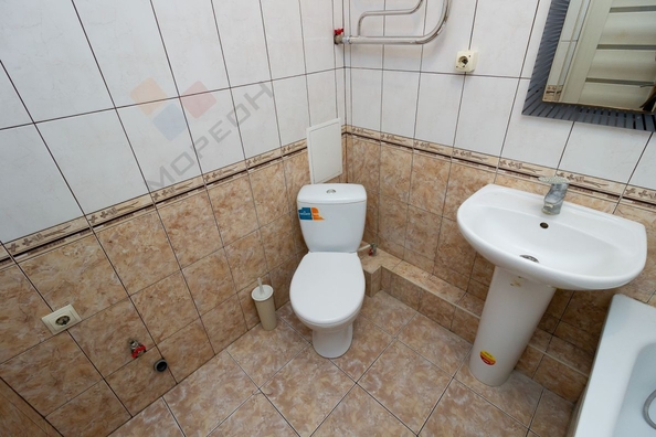 
   Продам 1-комнатную, 34.8 м², Селезнева ул, 4/10

. Фото 25.