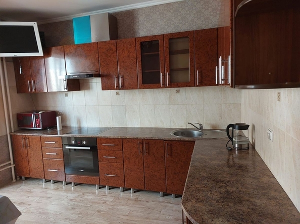 
   Продам 2-комнатную, 59.4 м², Селезнева ул, 4А

. Фото 3.