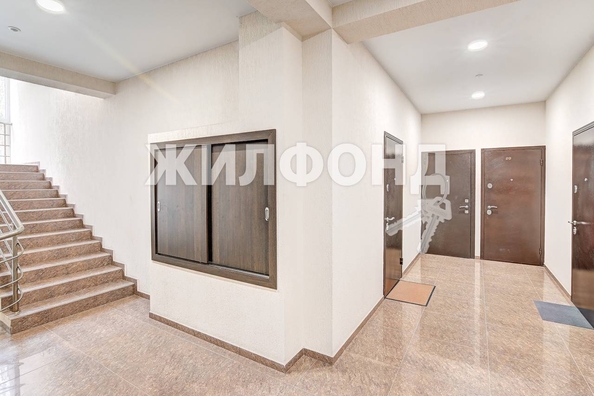 
   Продам 1-комнатную, 39 м², Петрозаводская ул, 56А

. Фото 14.