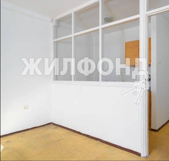 
   Продам 2-комнатную, 28 м², Дагомысская ул, 19

. Фото 2.