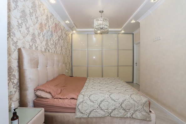 
   Продам 3-комнатную, 77.2 м², Героя Сарабеева В.И. ул, 5к2

. Фото 3.