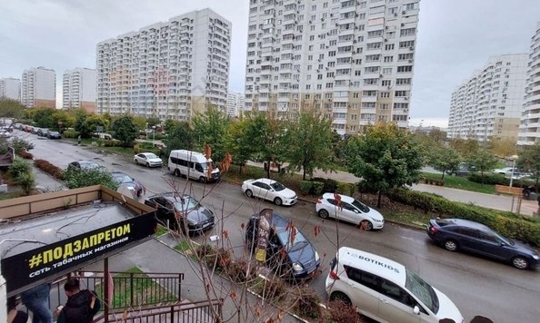 
   Продам 1-комнатную, 37.4 м², Котлярова Н.С. ул, 7

. Фото 10.