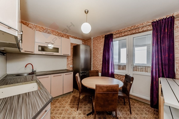 
  Продается  квартира, 56.8 м², Академика Лукьяненко П.П. ул, д. 36
. Фото 3.