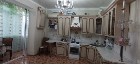 
   Продам 2-комнатную, 57 м², Анапское ш, 73А

. Фото 3.