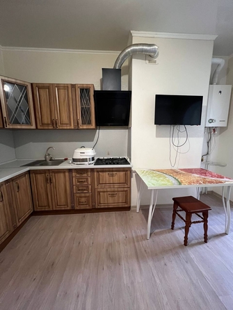 
   Продам 1-комнатную, 42 м², Херсонская ул, д 72

. Фото 1.