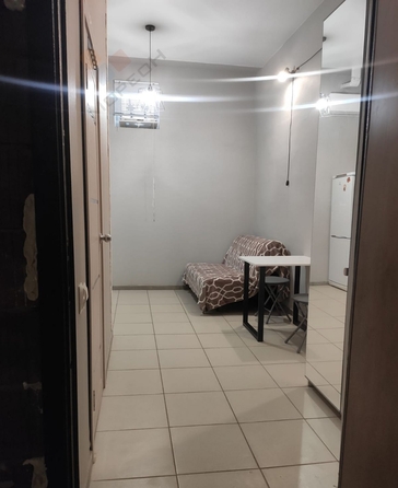 
   Продам 1-комнатную, 13.4 м², Сергея Есенина ул, 82/1

. Фото 4.