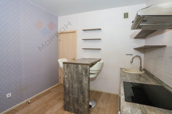 
   Продам 1-комнатную, 32 м², Героя Яцкова И.В. ул, 1/10

. Фото 17.