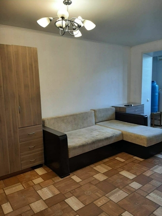 
   Продам 1-комнатную, 30 м², Свердлова ул, д 8

. Фото 1.