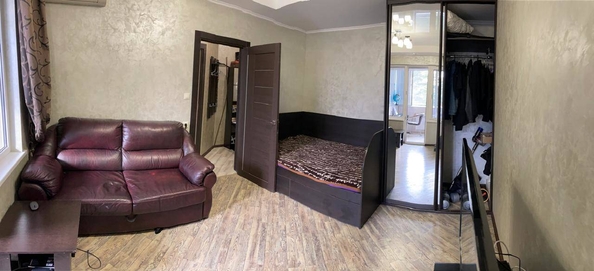 
   Продам 1-комнатную, 35 м², Парковая ул, 40

. Фото 3.