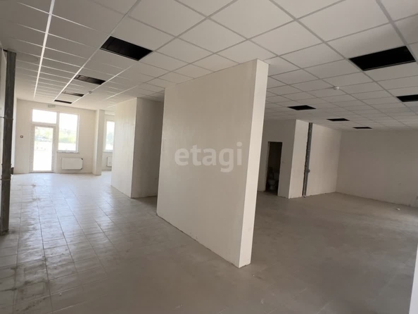 
   Продам торговое помещение, 115.09 м², Скандинавская ул, 1/6

. Фото 9.