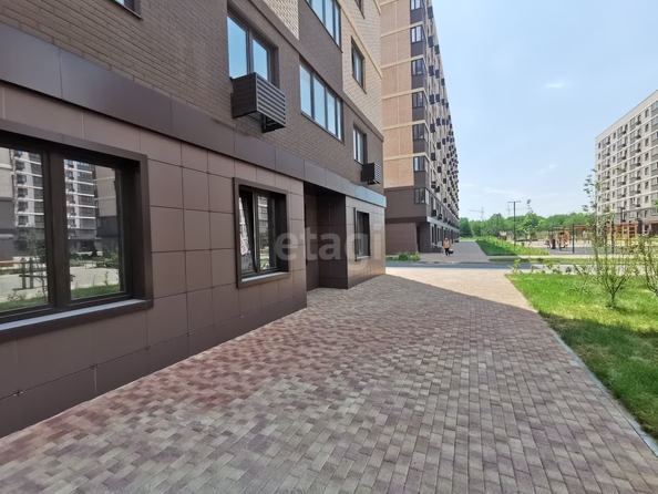 
   Продам помещение свободного назначения, 48 м², Скандинавская ул, 1/10

. Фото 8.