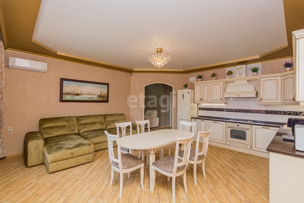 
   Продам дом, 108 м², Краснодар

. Фото 10.