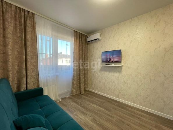 
   Продам 2-комнатную, 51.2 м², Тургенева ул, 33/3  15

. Фото 10.