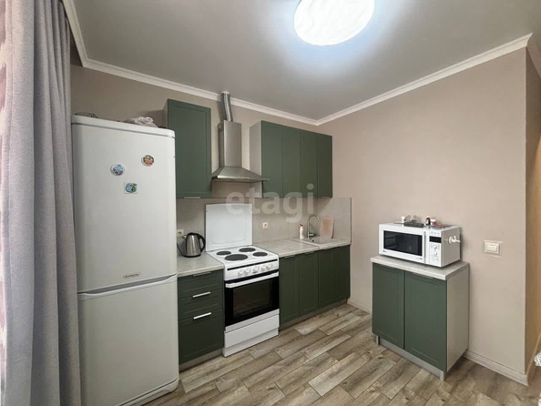 
   Продам 1-комнатную, 33.9 м², Западный Обход ул, 39/2/1

. Фото 5.