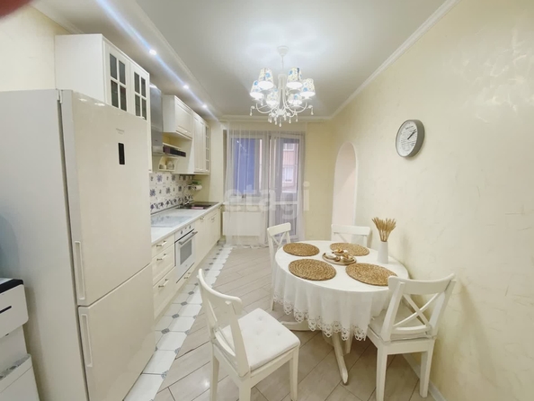 
   Продам 4-комнатную, 95.7 м², Ангарская ул, 2/6

. Фото 2.