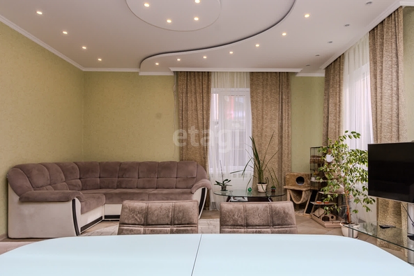 
   Продам 3-комнатную, 154.3 м², Боннская ул, 2/1

. Фото 2.