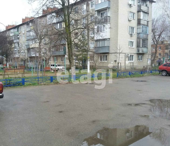 
   Продам 2-комнатную, 41.2 м², 1-й Заречный пр-д, 17

. Фото 8.