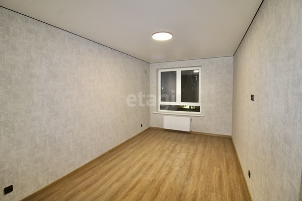 
   Продам 2-комнатную, 57.8 м², Конгрессная ул, 41/1

. Фото 3.