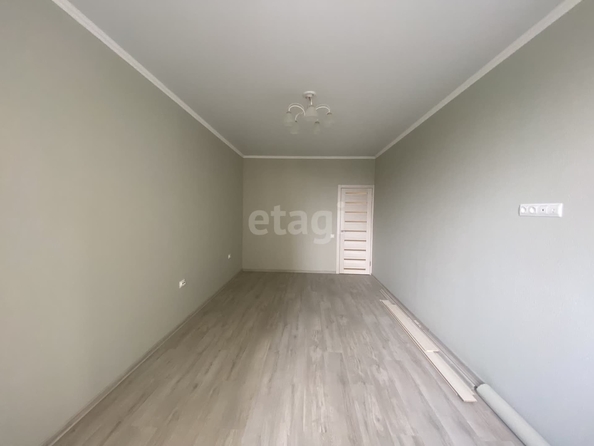 
   Продам 1-комнатную, 39.7 м², Старокубанская ул, 2/4/2

. Фото 1.