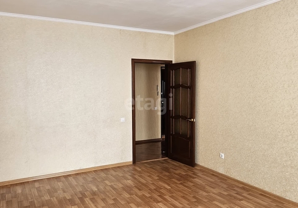 
   Продам 1-комнатную, 40.9 м², Черкасская ул, 35

. Фото 1.