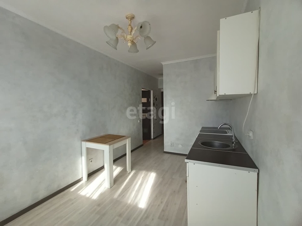 
   Продам 1-комнатную, 32.9 м², Сергиевская ул, 10/1  1

. Фото 5.