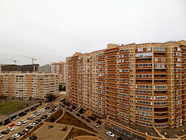 
   Продам 1-комнатную, 36.4 м², Командорская ул, 3/2

. Фото 22.