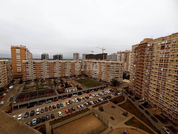 
   Продам 1-комнатную, 36.4 м², Командорская ул, 3/2

. Фото 23.