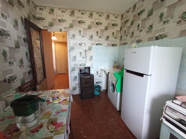 
   Продам 1-комнатную, 39.4 м², Донбасская ул, 5

. Фото 3.