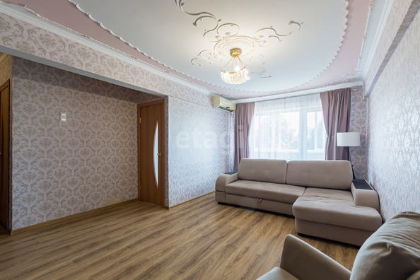 
   Продам 3-комнатную, 59.2 м², Ставропольская ул, 224

. Фото 2.