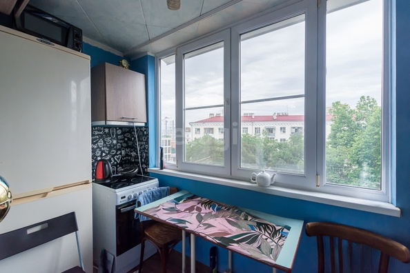 
   Продам 1-комнатную, 17.6 м², Товарная ул, 2

. Фото 4.