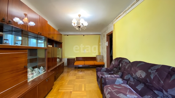 
   Продам 3-комнатную, 55.6 м², Ставропольская ул, 107/6

. Фото 1.