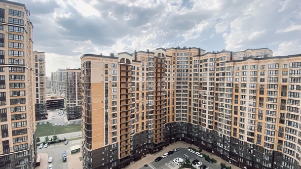 
   Продам 1-комнатную, 39 м², Конгрессная ул, 33

. Фото 17.