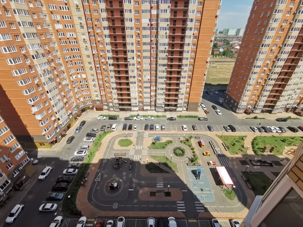 
   Продам 1-комнатную, 42.8 м², Героя Яцкова И.В. ул, 19

. Фото 12.