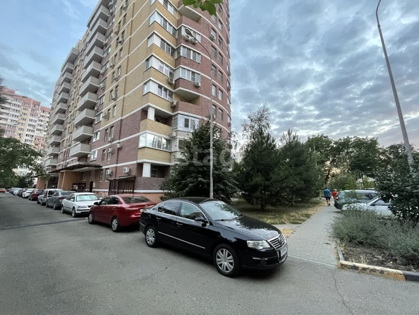 
   Продам 2-комнатную, 71 м², Артезианская ул, 20

. Фото 28.