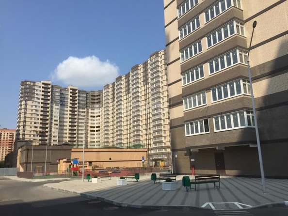 
   Продам 3-комнатную, 75.4 м², Стахановская ул, 1/5  4

. Фото 11.