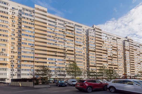 
   Продам 1-комнатную, 39.2 м², Московская ул, 144/2

. Фото 24.