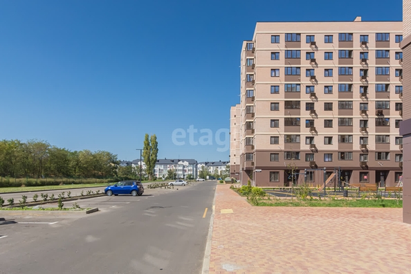 
   Продам 2-комнатную, 50.4 м², Скандинавская ул, 1/1

. Фото 26.