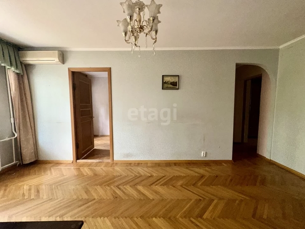 
   Продам 3-комнатную, 54.5 м², Рашпилевская ул, 183

. Фото 8.